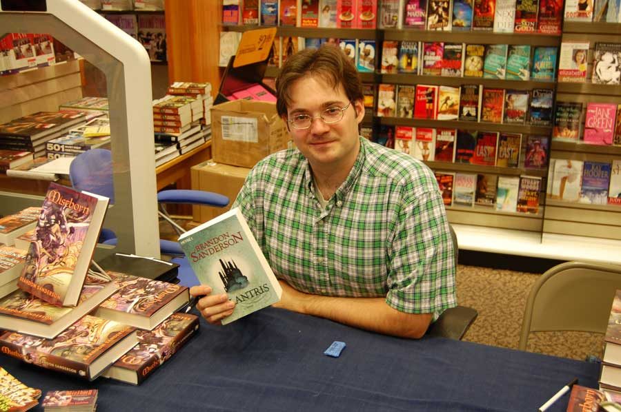 American fantasy author Brandon Sanderson says he wouldn’t finish ASOIF