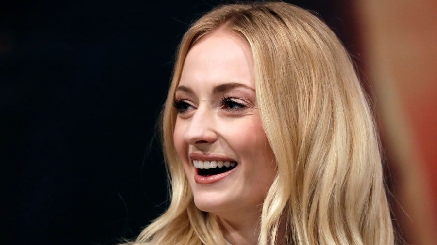 Pregnant Sophie Turner hates the blazer outfit she wore to Kit Harington's  wedding – The US Sun