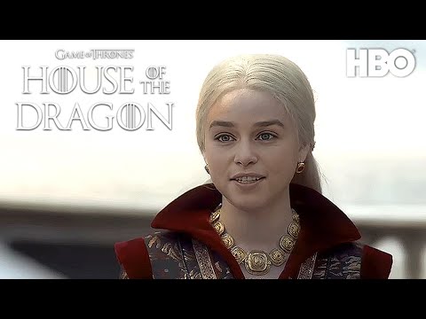 Emilia Clarke Daenerys Returns And Talks With Ser Criston Cole