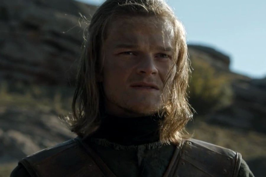 lord-of-the-rings-show-casts-game-of-thrones-actor-robert-aramayo-8659124