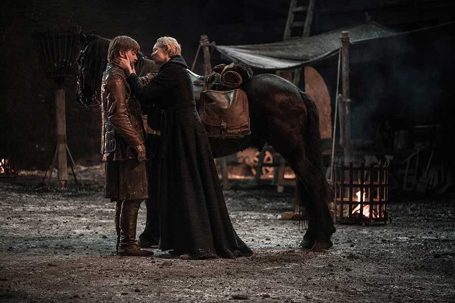 brienne-jaime-game-of-thrones-season-8-episode-4-the-last-of-the-starks-6-5945399