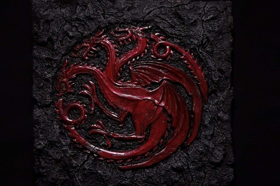 check-out-this-amazing-game-of-thrones-inspired-house-targaryen-plaque-4856470