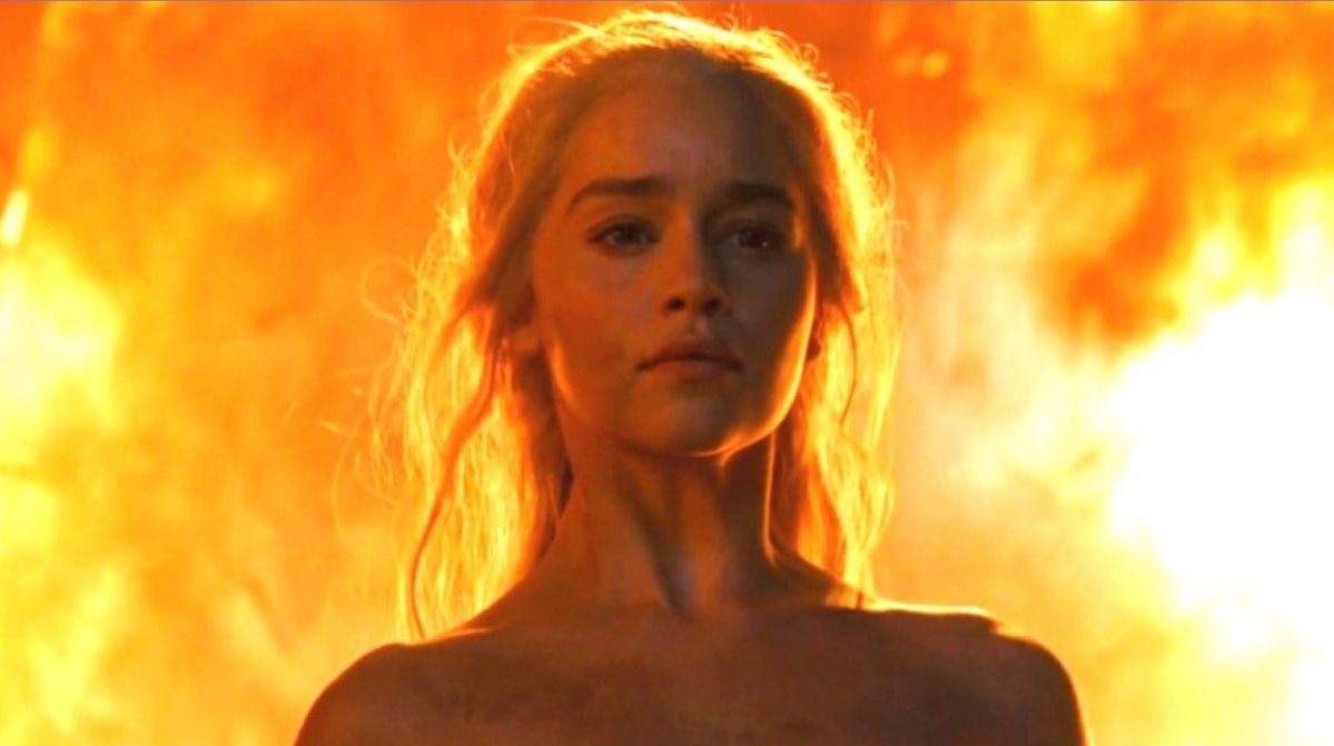 daenerys rises from flames season one burning scene