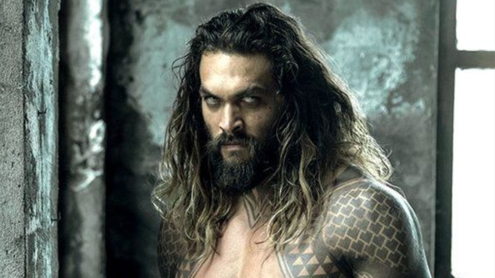 jason-momoa-aquaman