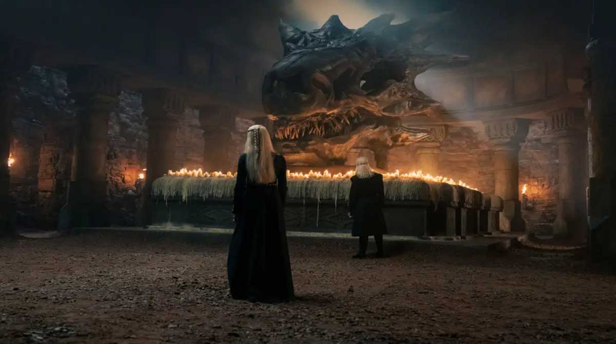 What Aegon's dream of A Song of Ice and Fire means Viserys Targaryen with young Rhaenyra - House of the Dragon